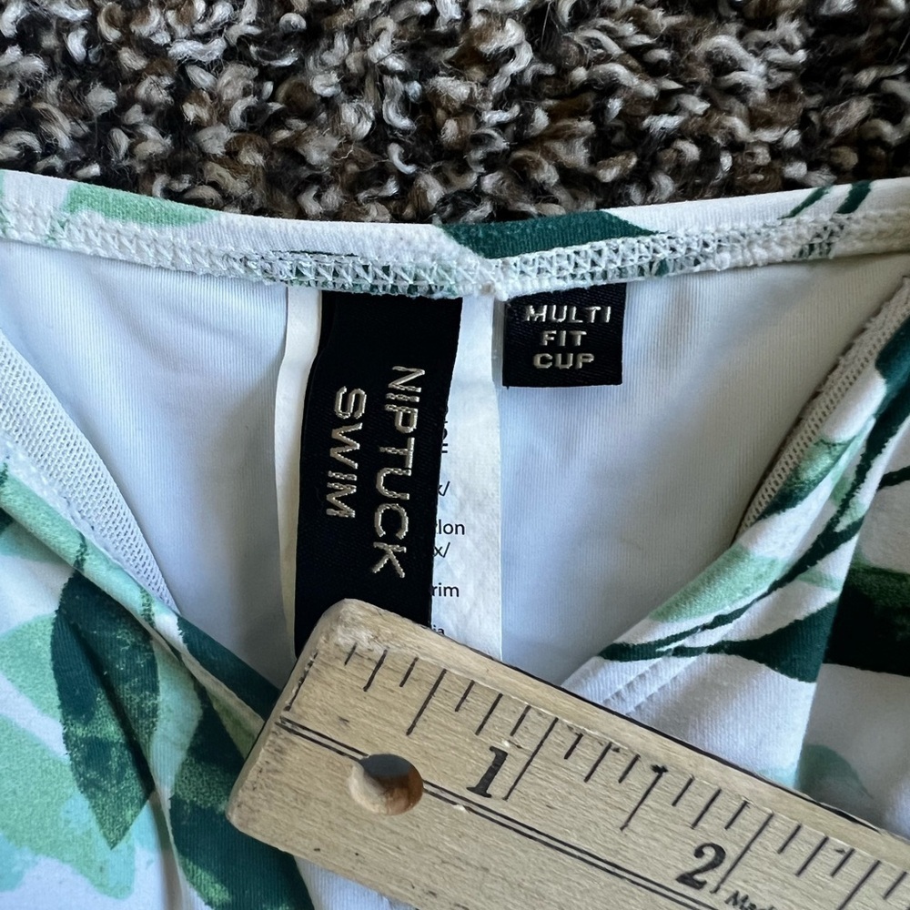 Niptuck Swim tankini - Picture 7 of 8